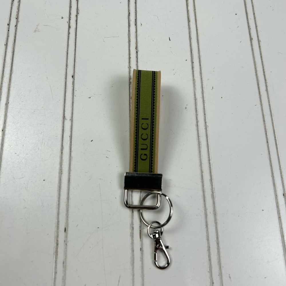 Gucci Green Upcycled Vintage Web Keychain Wristlet Unisex NEW - Picture 6 of 7